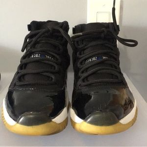 2009 space jams size 10 7/10